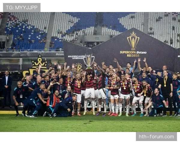 弗拉门戈解放者杯强势延续，持续领跑引关注