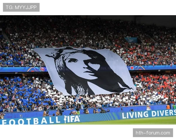 布莱克本球迷燃情助威，团结一心共迎荣耀时刻